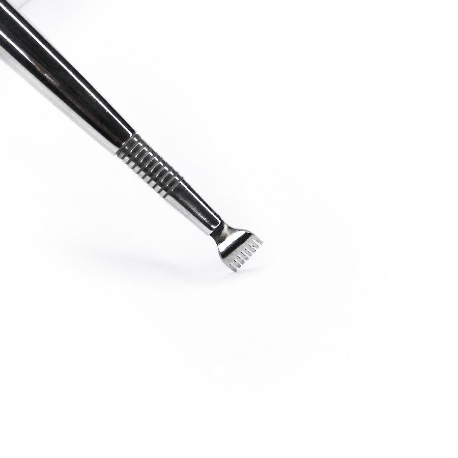 Lash lift tool